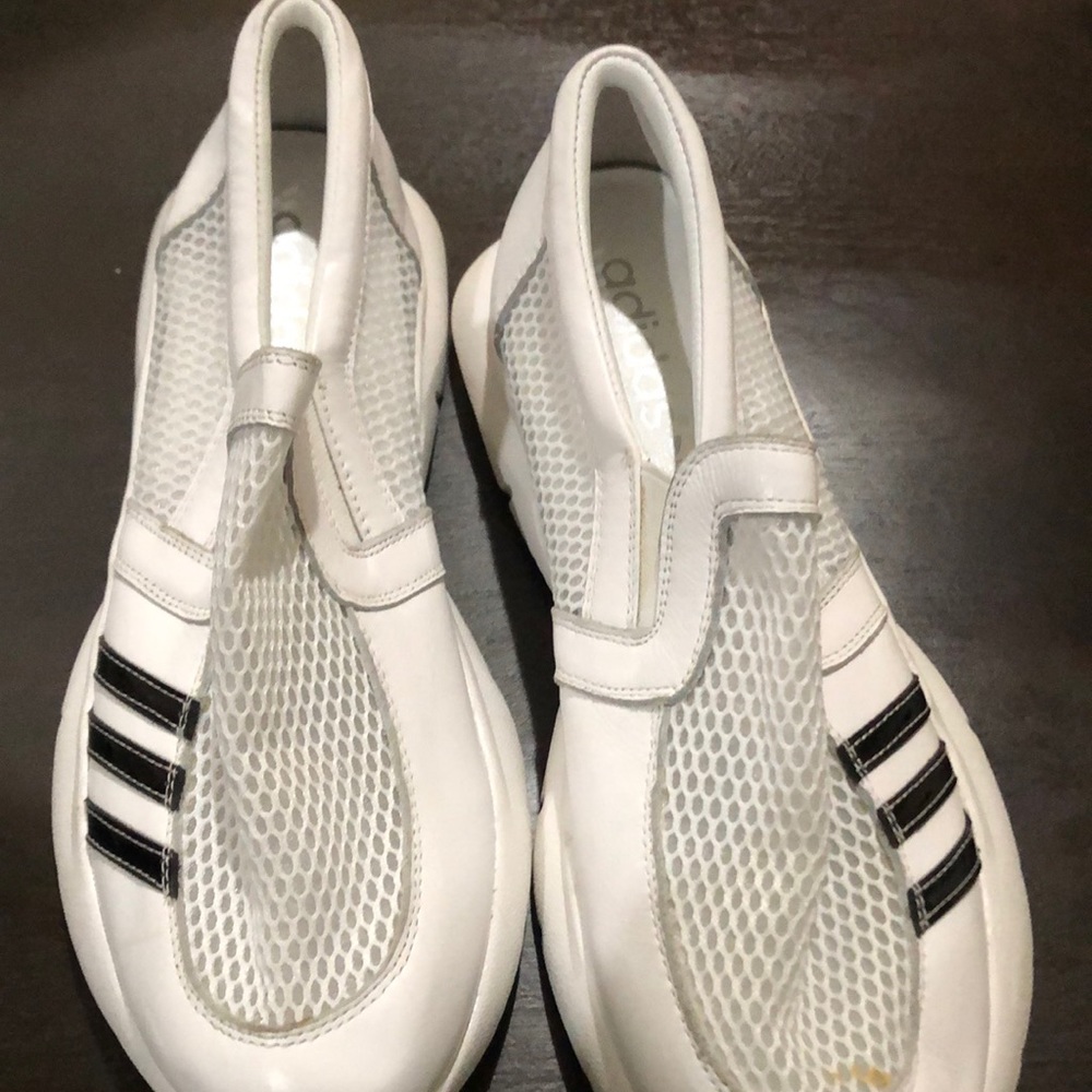 Women’s slip in sneakers. Size 8. New.